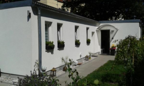 Отель BerLietz  Берлин